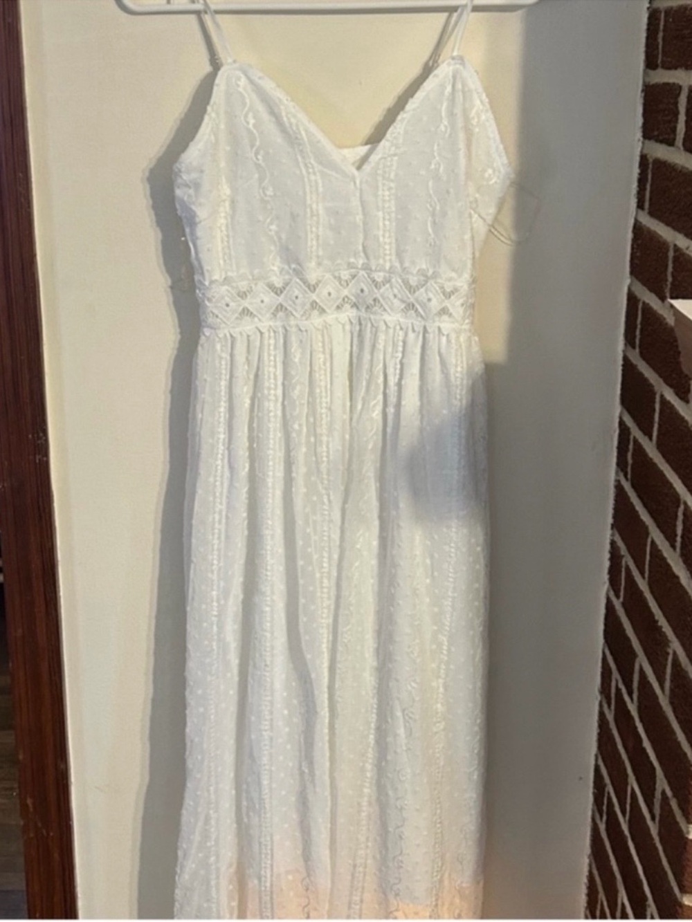 NWT Eilly Bazaar Size Small White Spaghetti Strap Maxi Dress